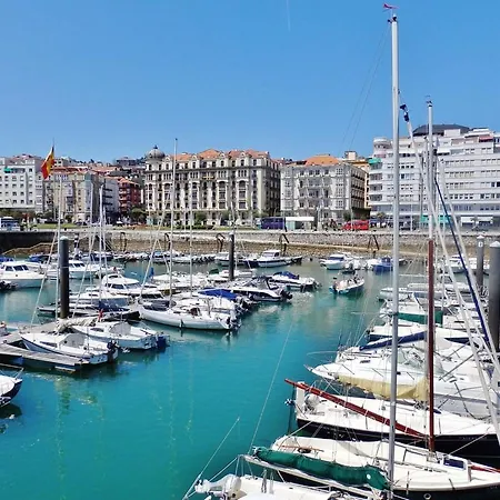 A Estrenar Junto Al Sardinero *