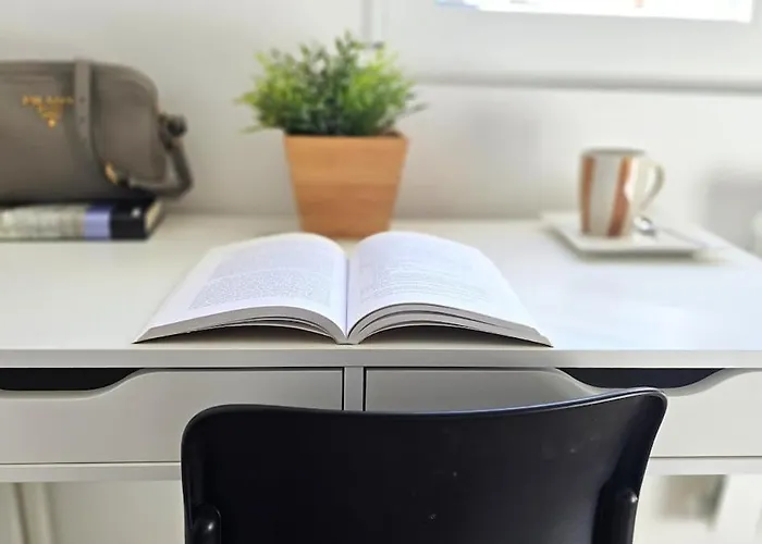 A Estrenar Junto Al Sardinero *